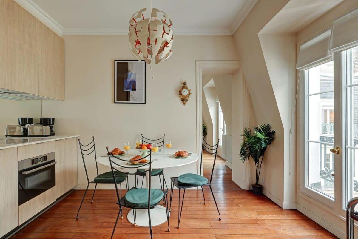 St Germain & Odeon - Cityapartmentstay Paris Luaran gambar